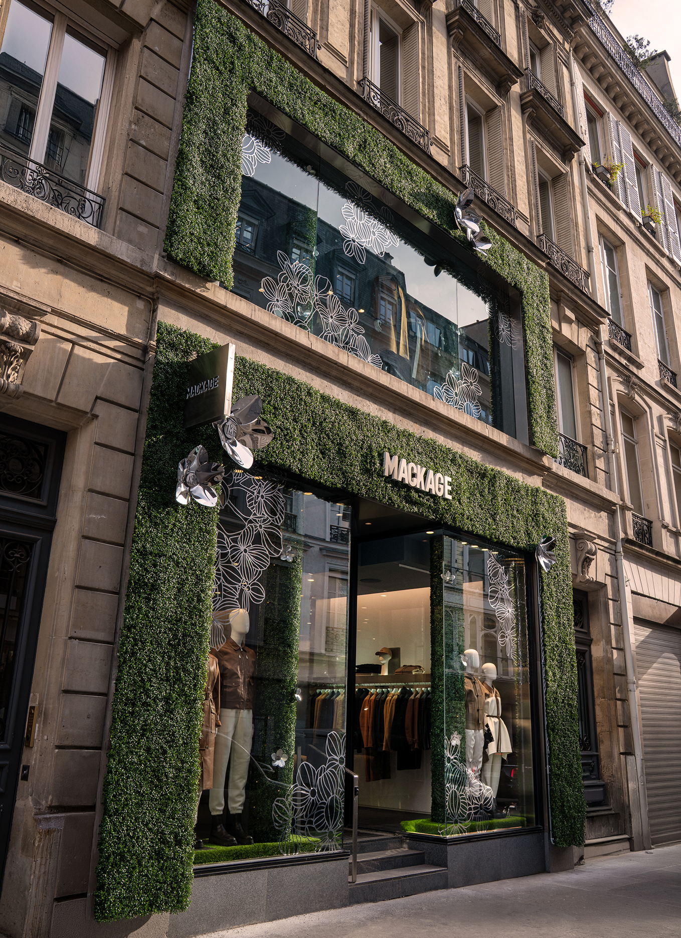 Step into The Elements: <br>Montreal & Paris