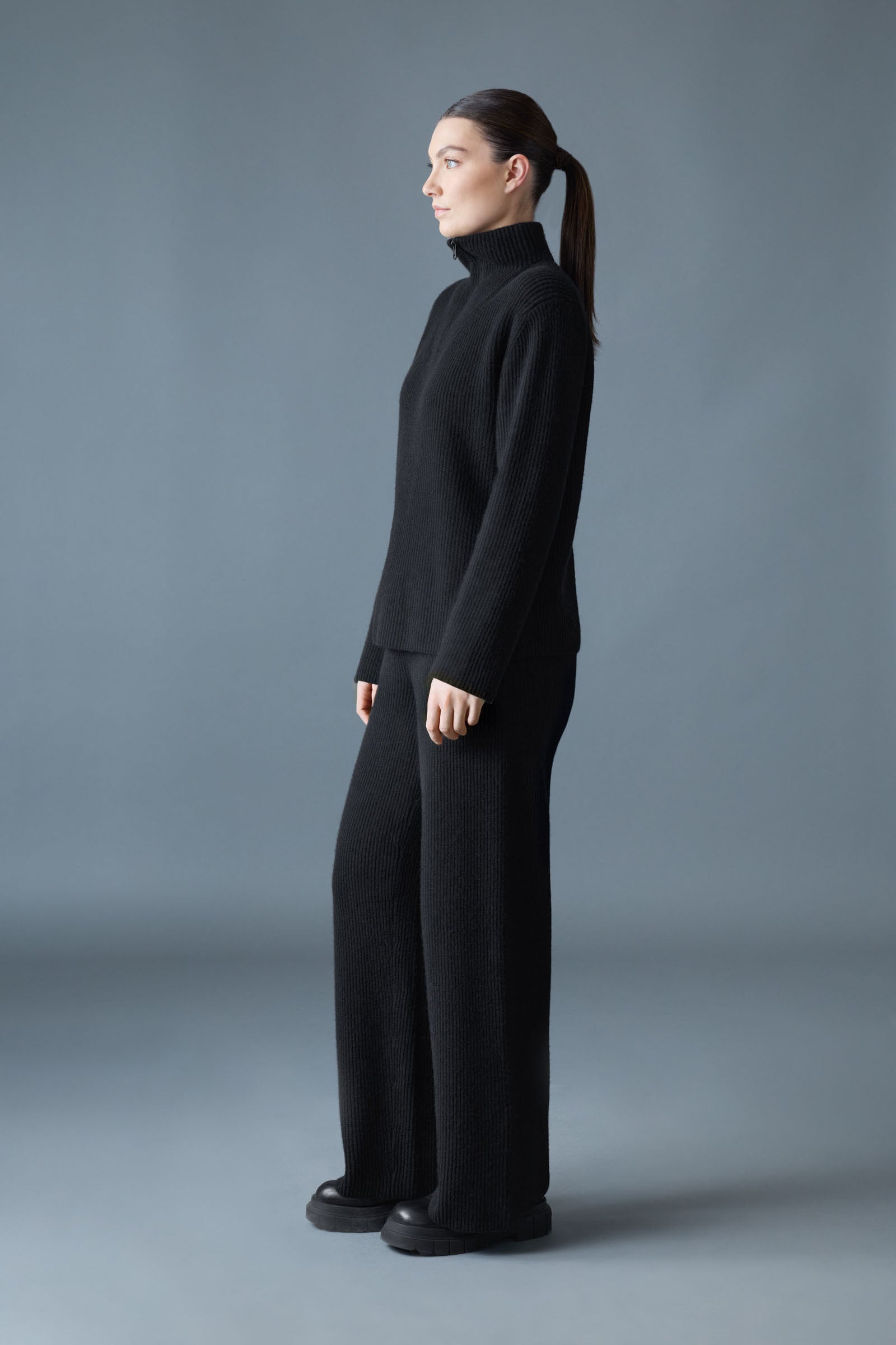 ミミ GLADYS Sweater Knit Half-Zip Pullover for Women | Mackage US