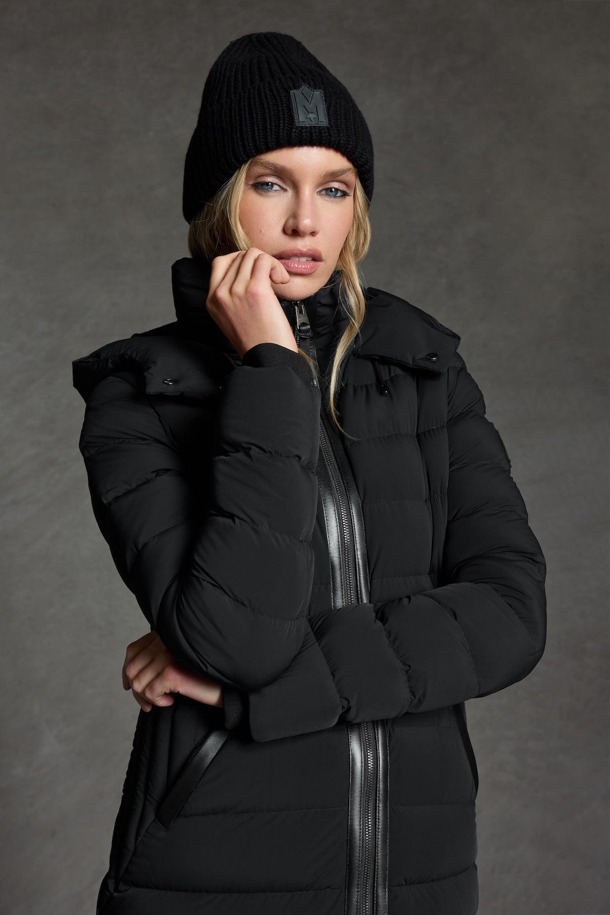 Farren, Agile-360 down coat with removable hood for ladies