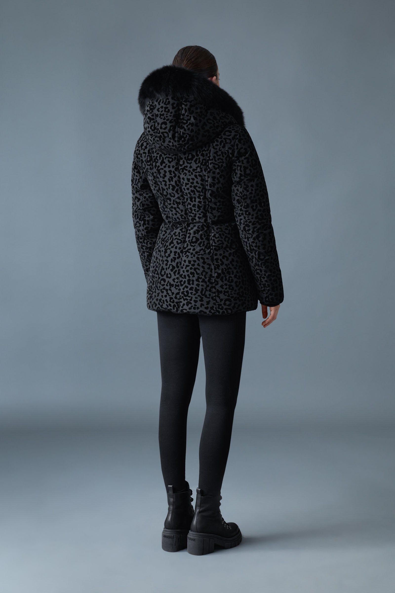 【専用出品】Mackage Adali ブラック、ブラックファー ADALI-FLP Down Coat with Natural Fur Signature Mackage Collar for