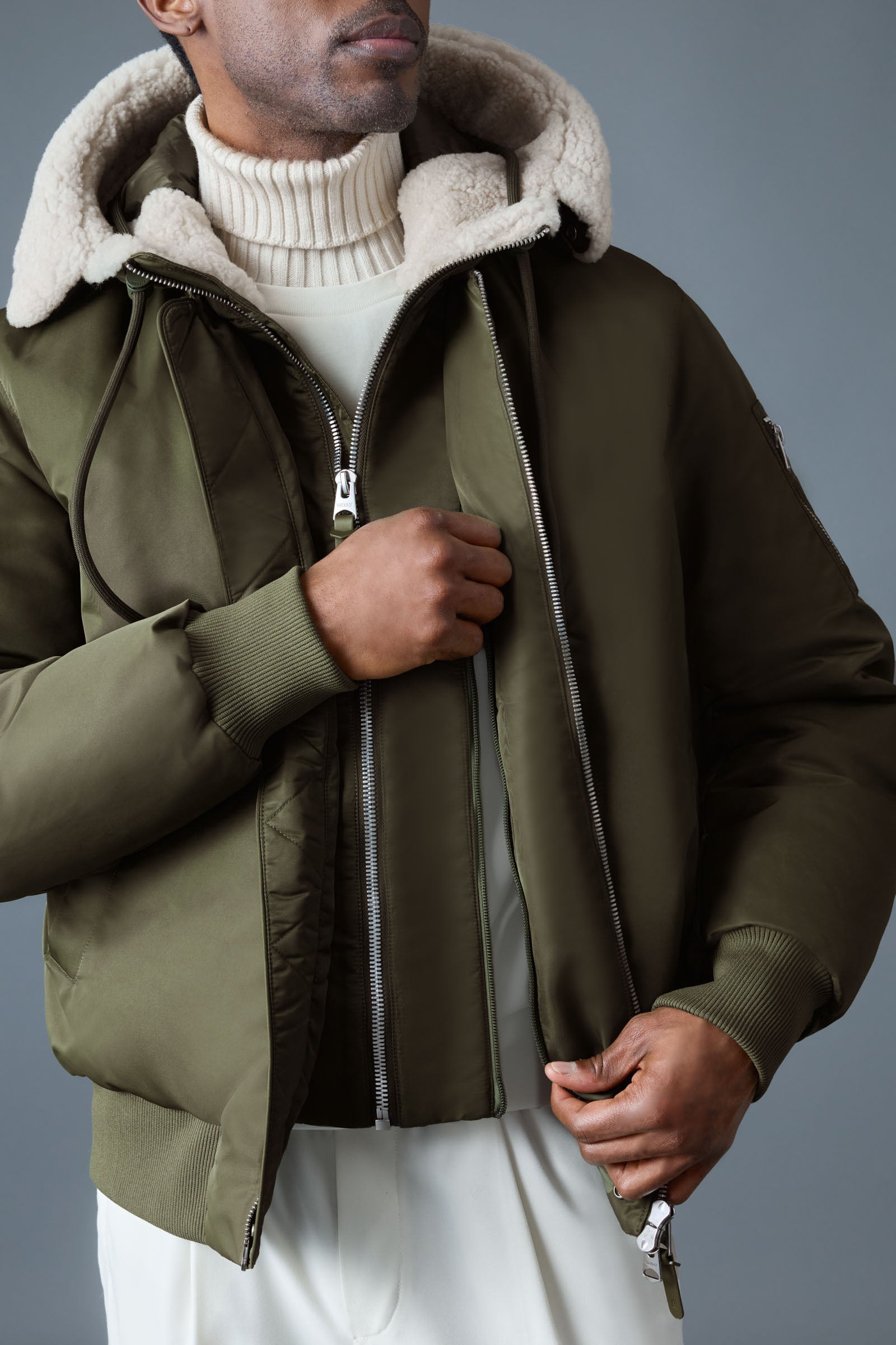 AUGUST Bomber jacket with shearling-trimmed hood for Men | Mackage® US