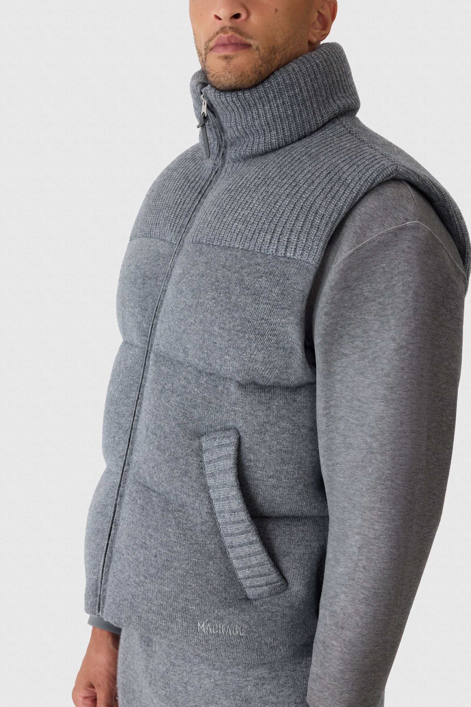 BRAXTON Cashmere Wool Blend Vest with Contrast Yoke for Men