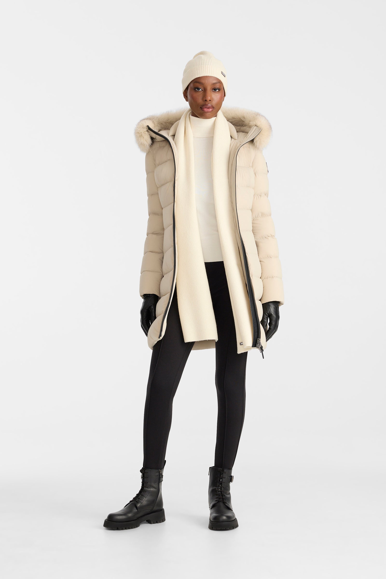 こんどう　【美品】MACKAGE *CALLA-BX ダウンコート CALLA-BX stretch light Down coat - blue fur collar for Women