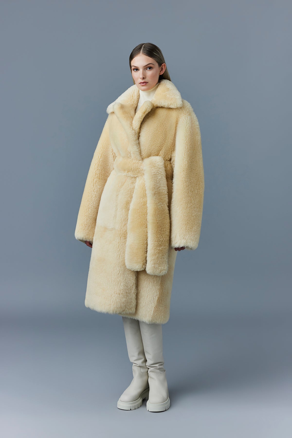 ジャケット・アウター Eaphi SOFT WOOL TAILOR COAT ETIENNE Shearling coat with belt for Women | Mackage® US