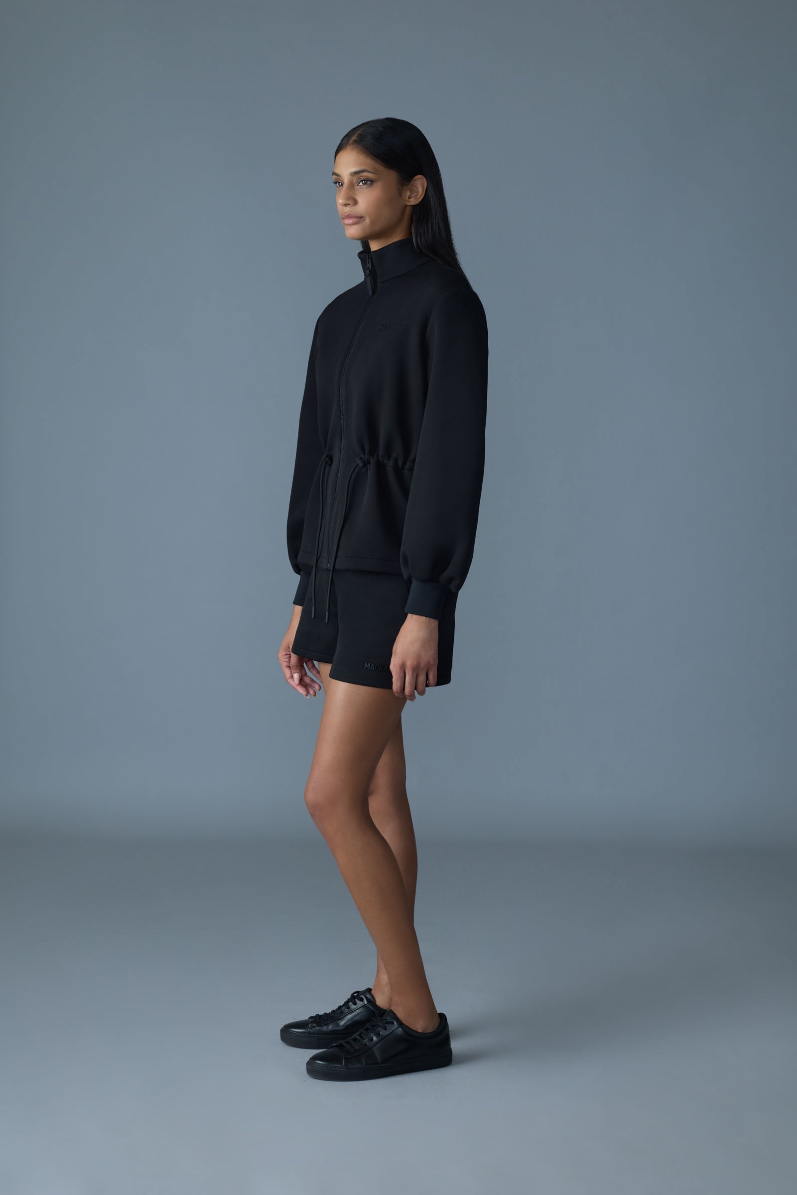 FINOLA-ZZ
