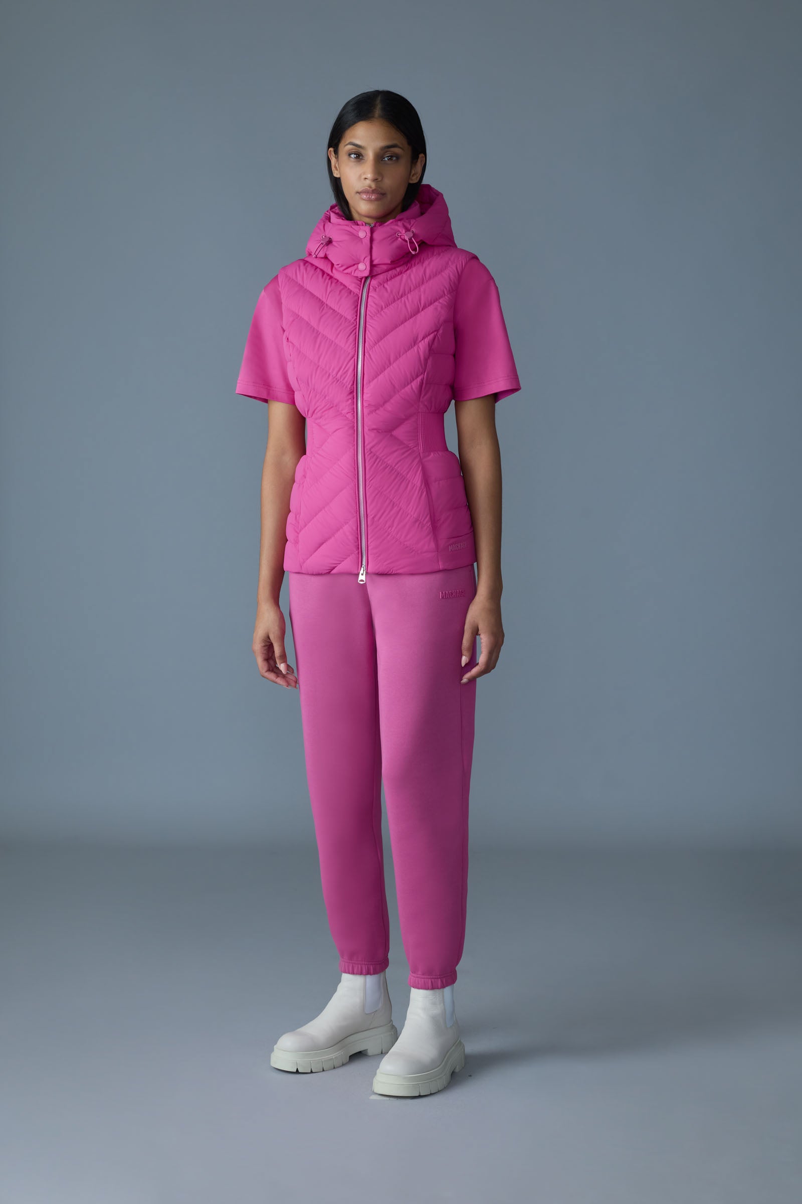 HOSHI - Light Down Hooded Vest for Women | Mackage® US