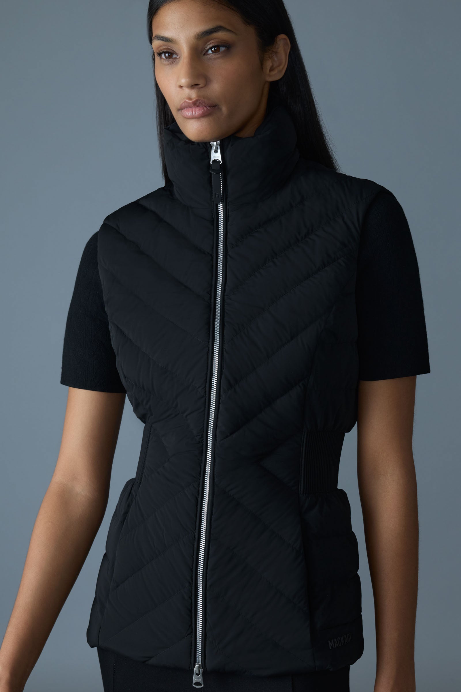 HOSHI - Light Down Hooded Vest for Women | Mackage® US