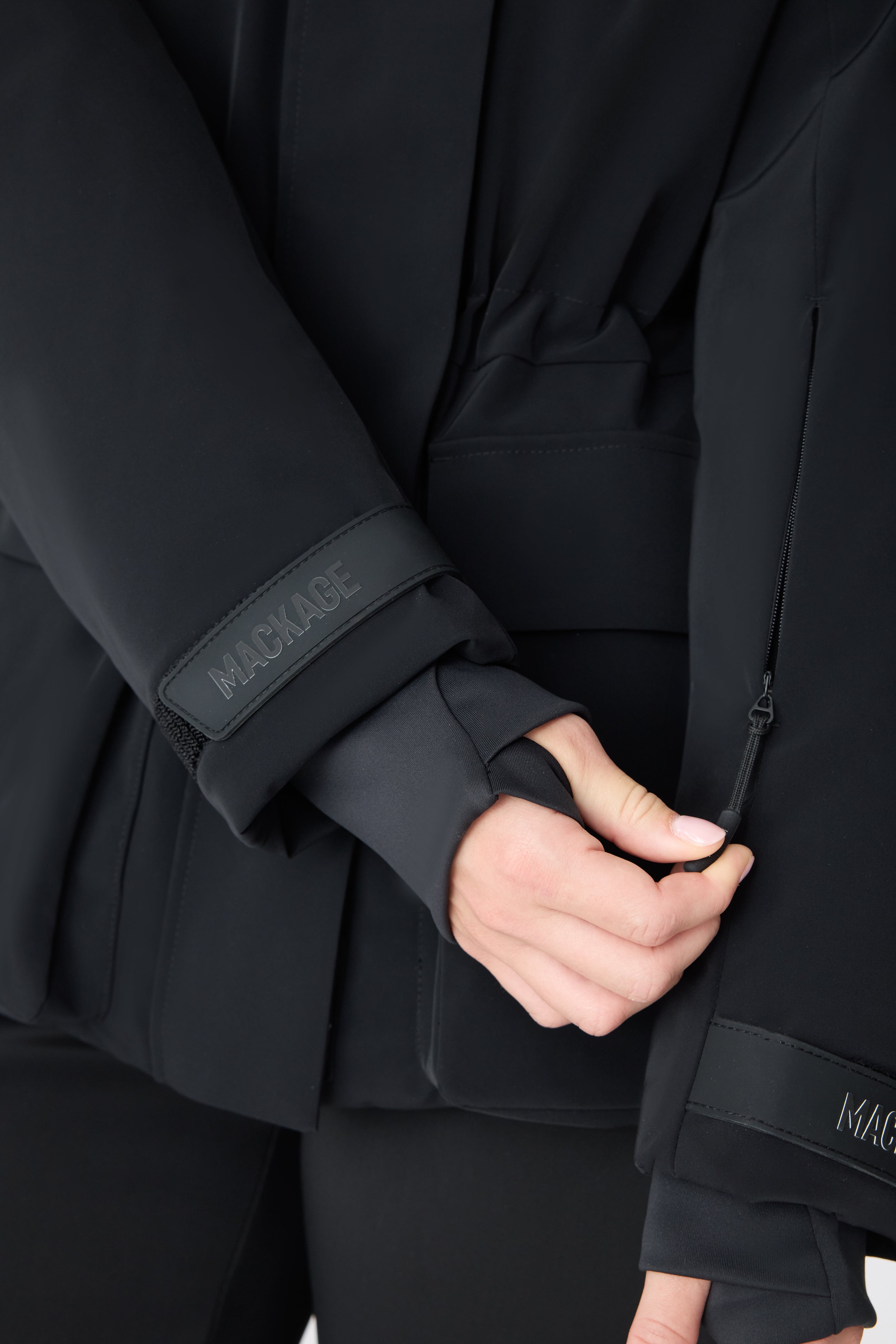 ICLYN-RZ Medium down ski jacket with removable hood for Women