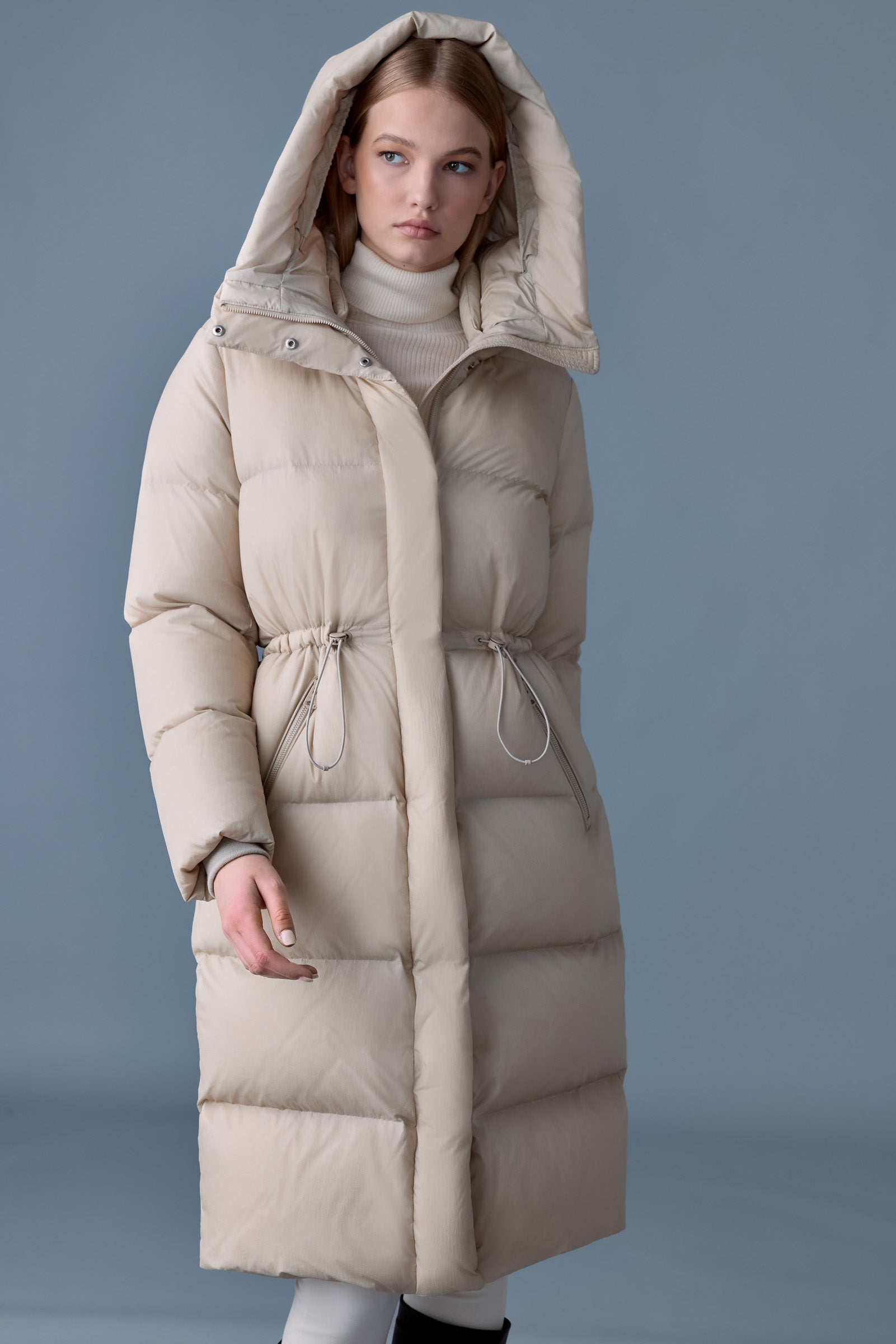 ジャケット・アウター MACAGE-ISHANI Ishani-SW, softwash long down coat with hood | Mackage® US