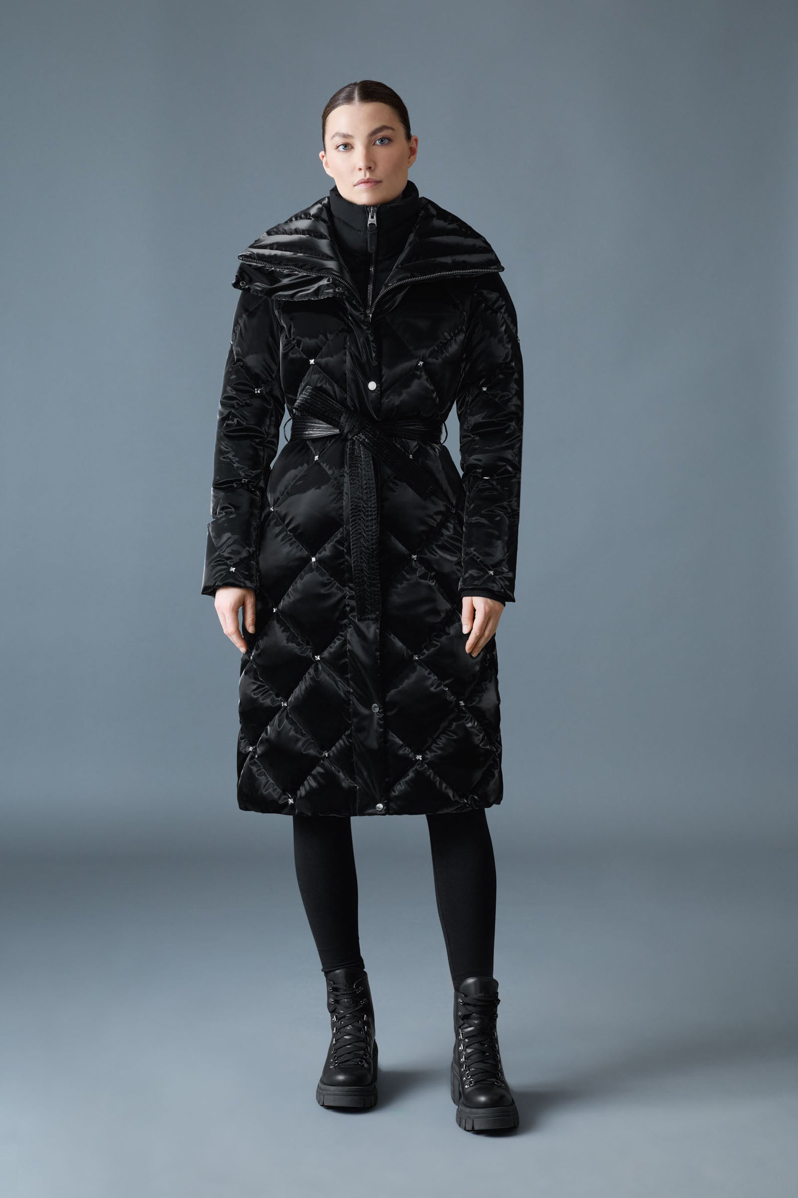 IZUMI-GLO 2-in-1 Quilted Down Coat - removable Bib for Women
