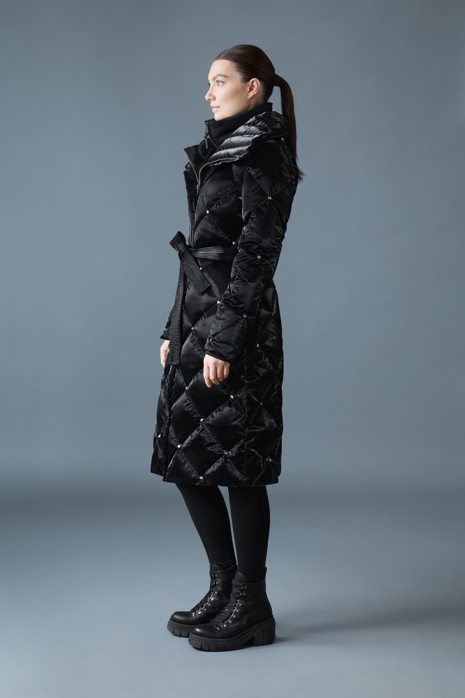 IZUMI-GLO 2-in-1 Quilted Down Coat - removable Bib for Women
