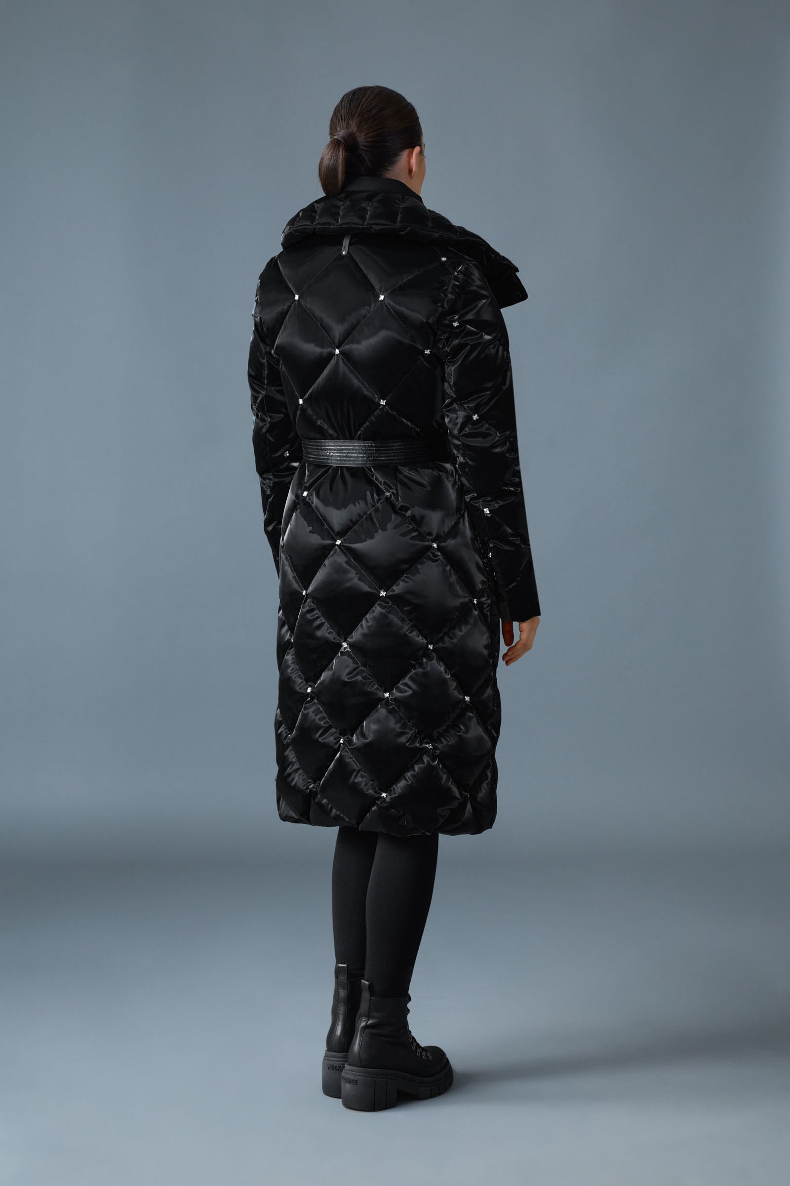 IZUMI-GLO 2-in-1 Quilted Down Coat - removable Bib for Women