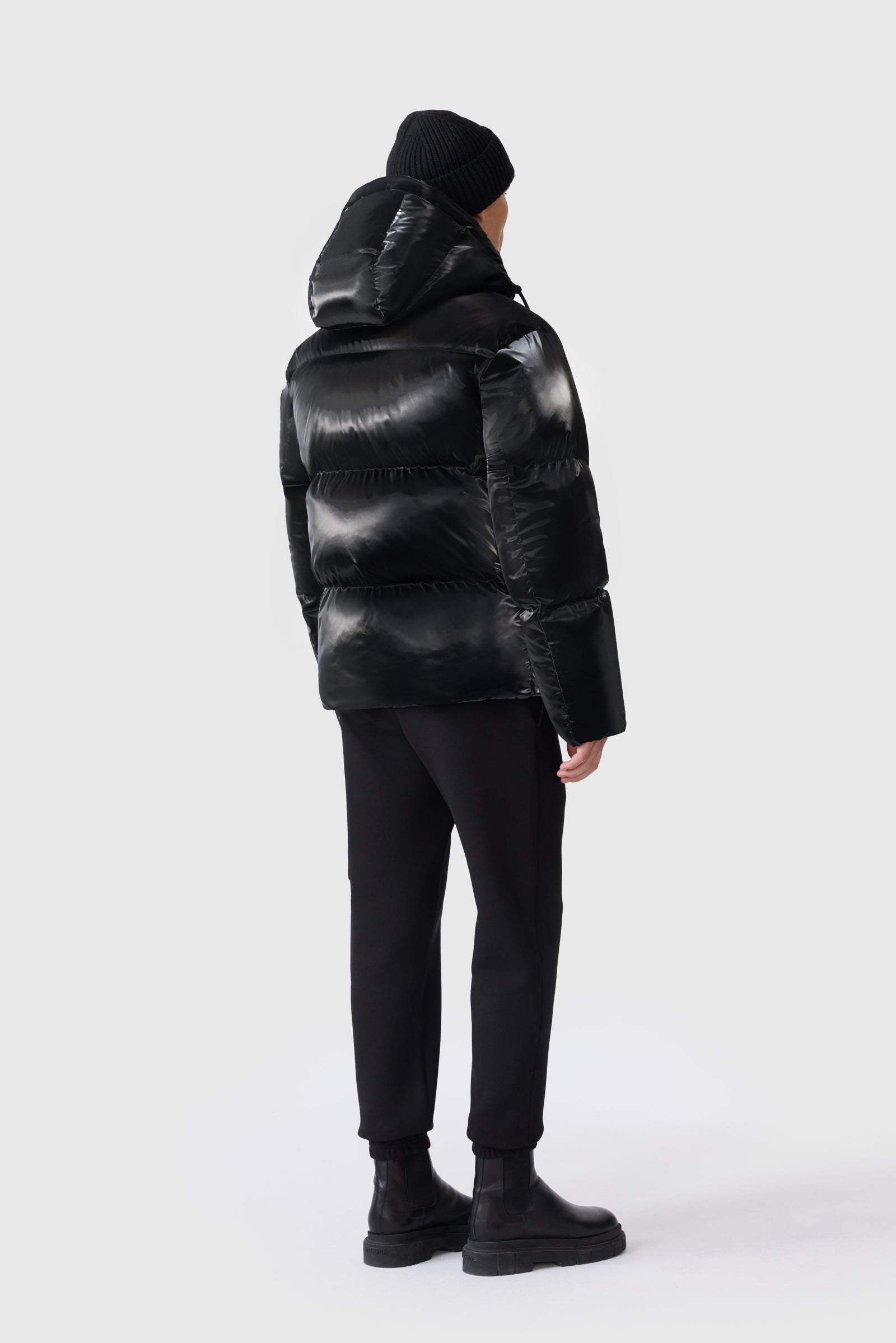 KENT-GLO High-Gloss Hooded Down Jacket for Men | Mackage® US
