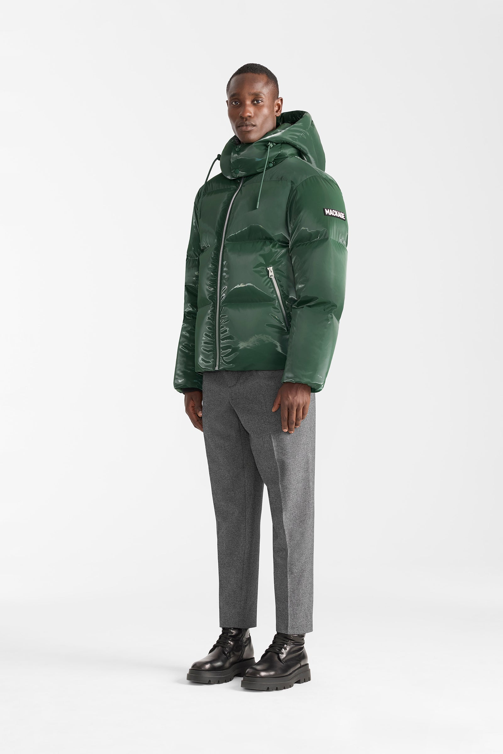 make ai パフスリーブ パールジャケット（ライトブルー） KENT-GLO High-Gloss Hooded Down Jacket for Men | Mackage® US