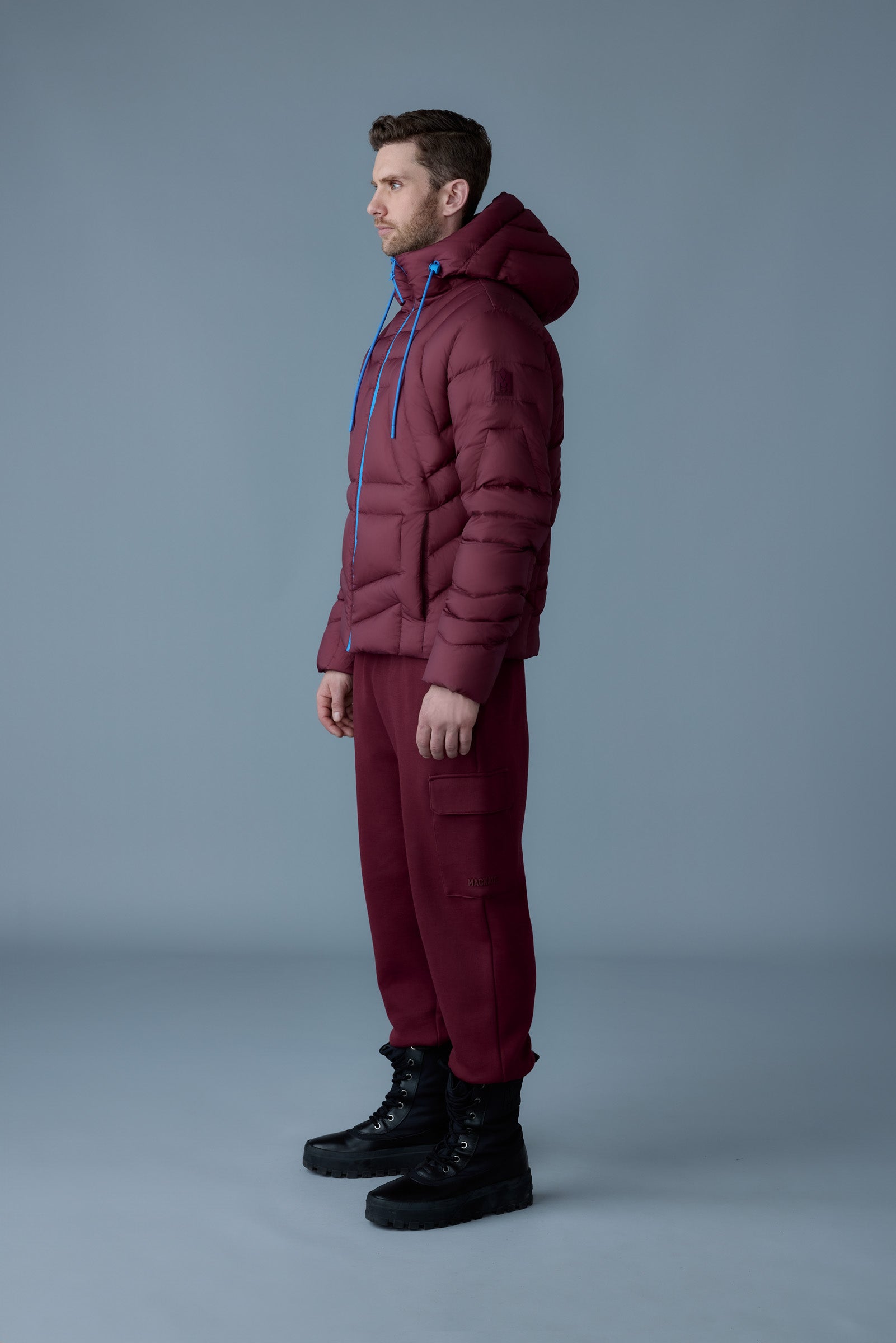 LUKE_GARNET_2.jpg?crop=center&