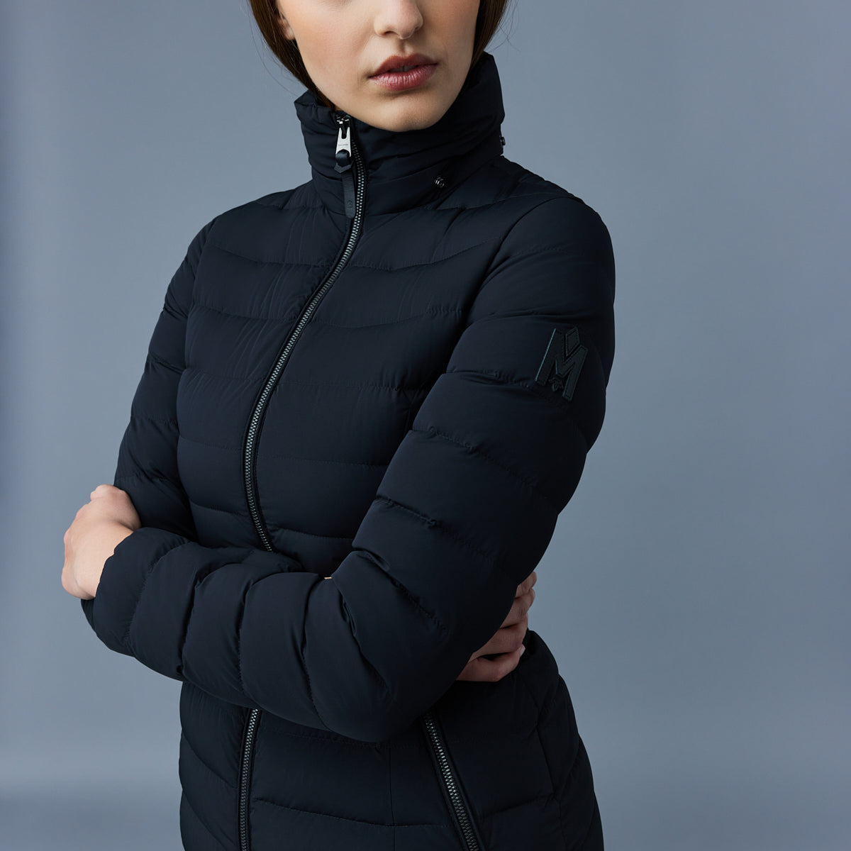 Michi, Agile-360 stretch light down jacket with hood for