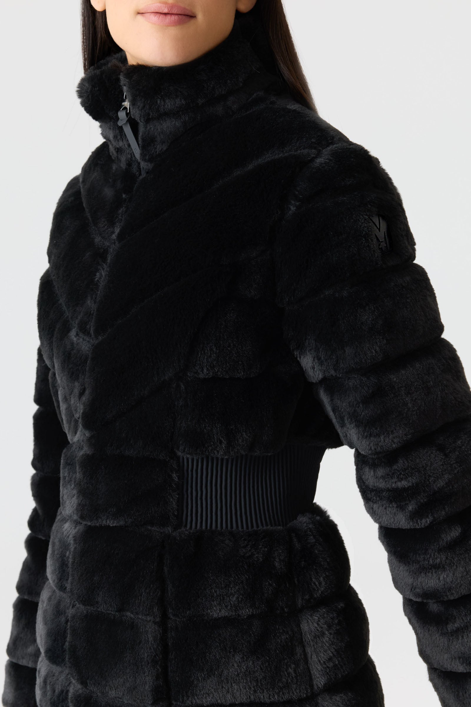 ジャケット・アウター smyeon Middle shaggy coat MIRANDA Mixed Media Down Jacket for Women | Mackage® US