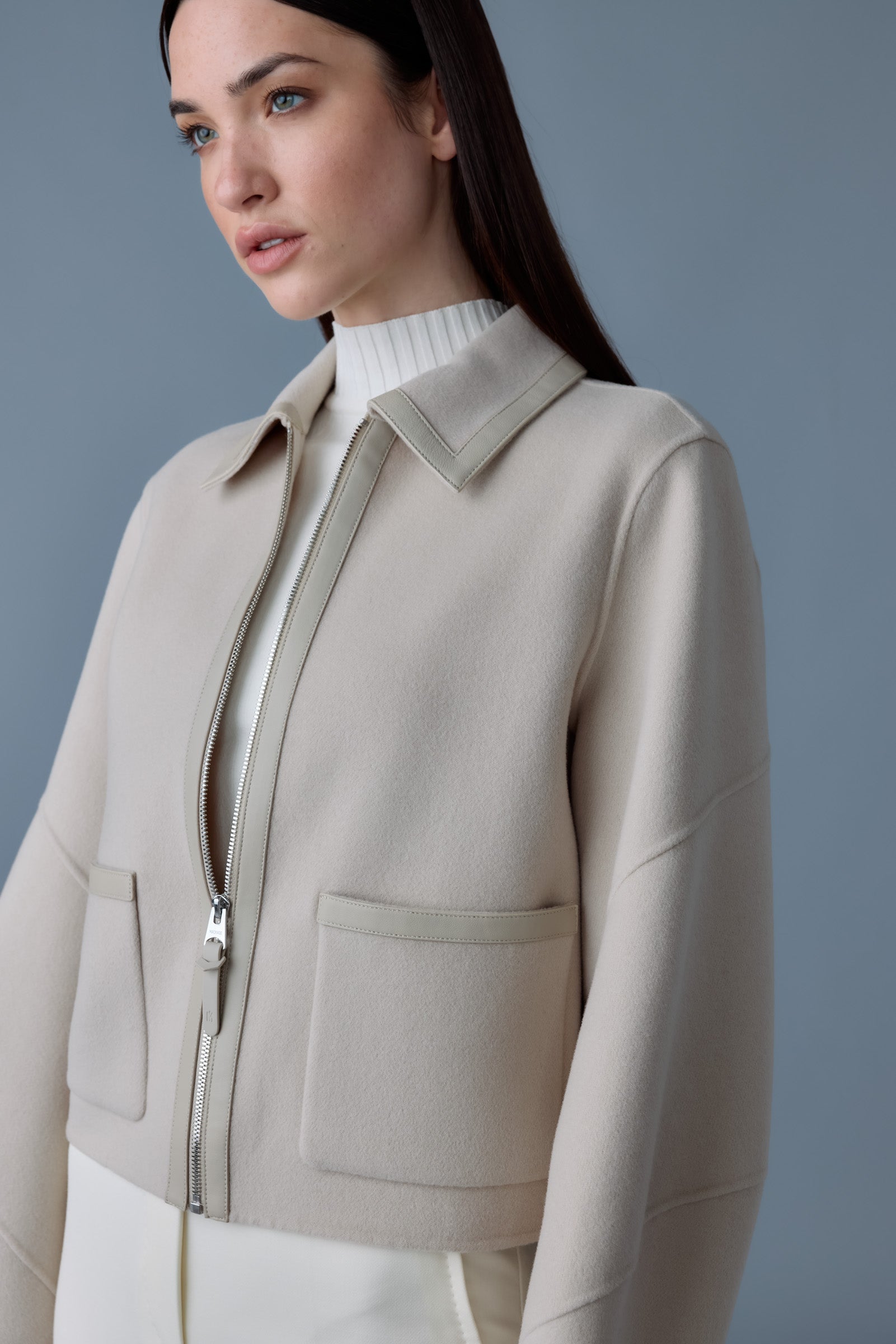 Solana, double-face wool balloon sleeved short jacket Solana, double-face wool balloon sleeved short jacket