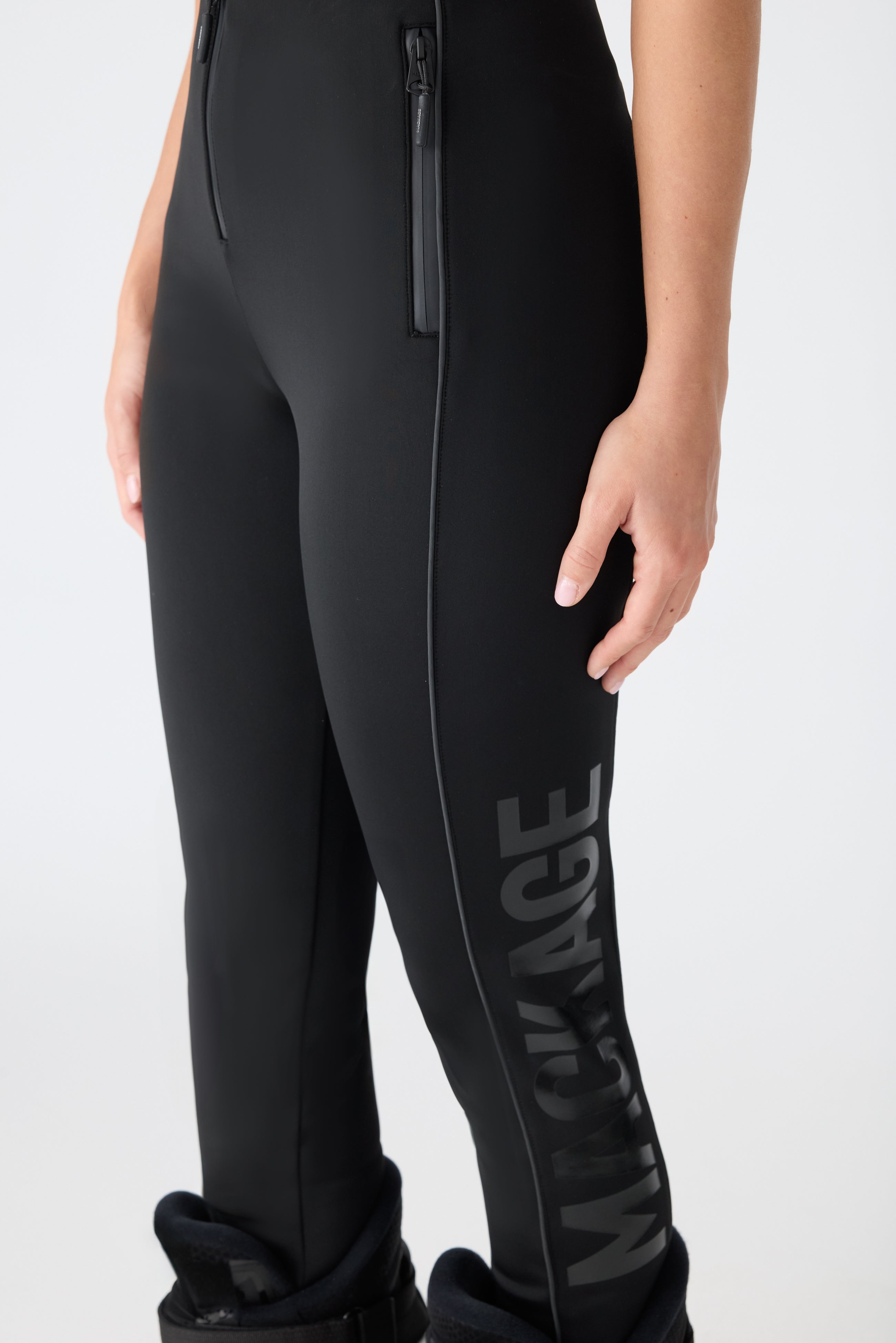 ZAVI Bonded Fleece Stirrup Pant for Women | Mackage US