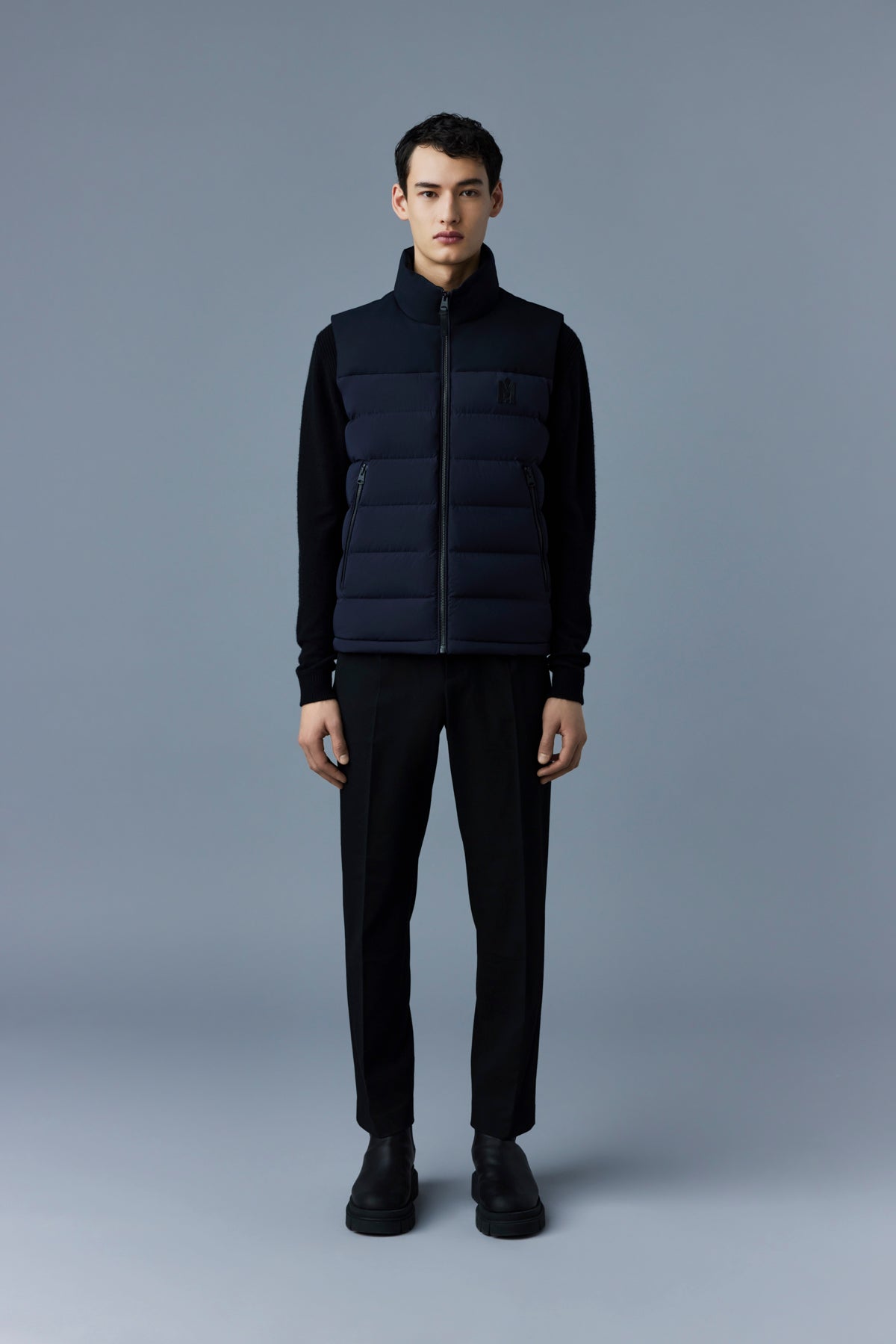 Bobbie, Agile-360 stretch light down vest with stand collar