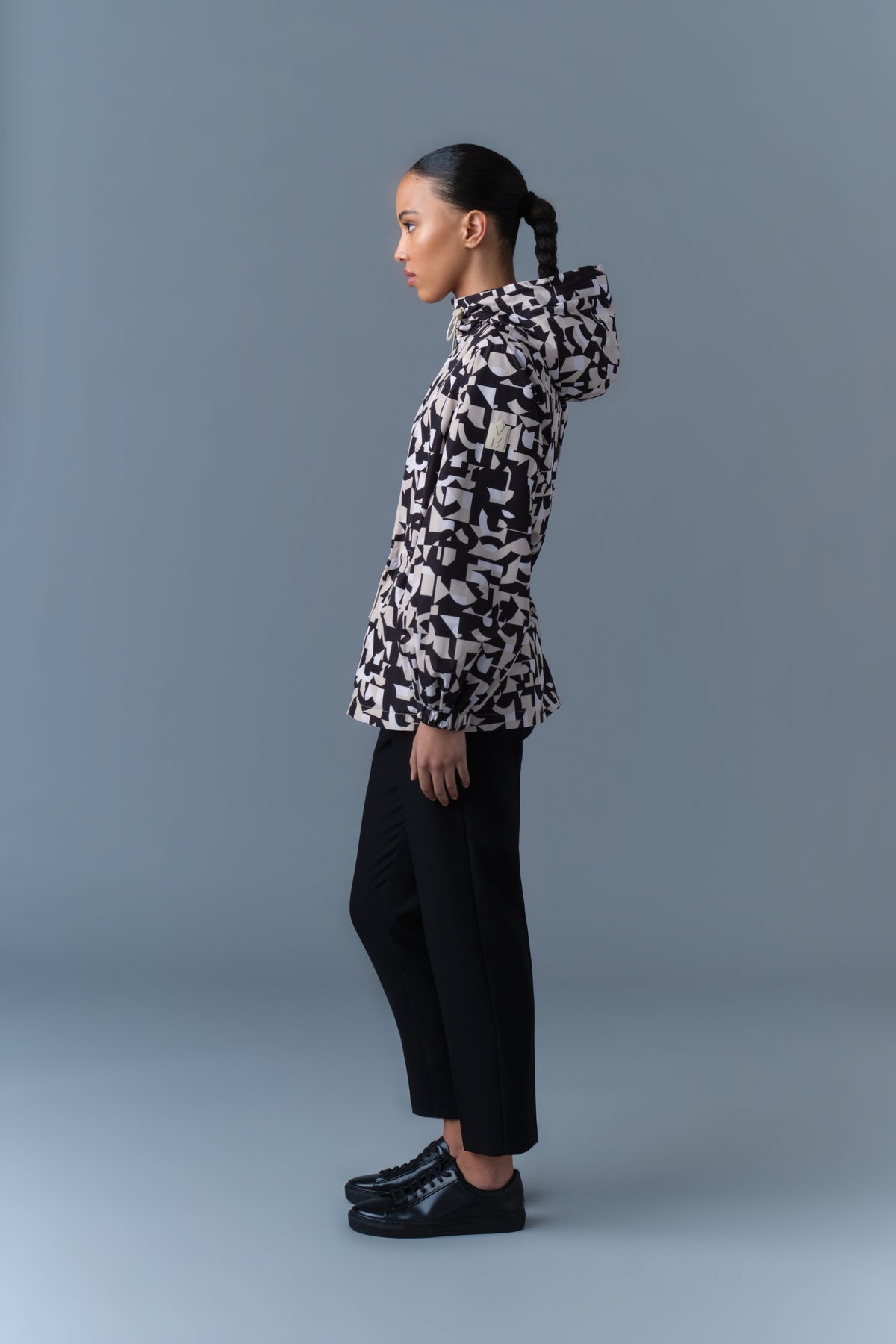 trenches-rainwear-for-women-mackage-us-official-site