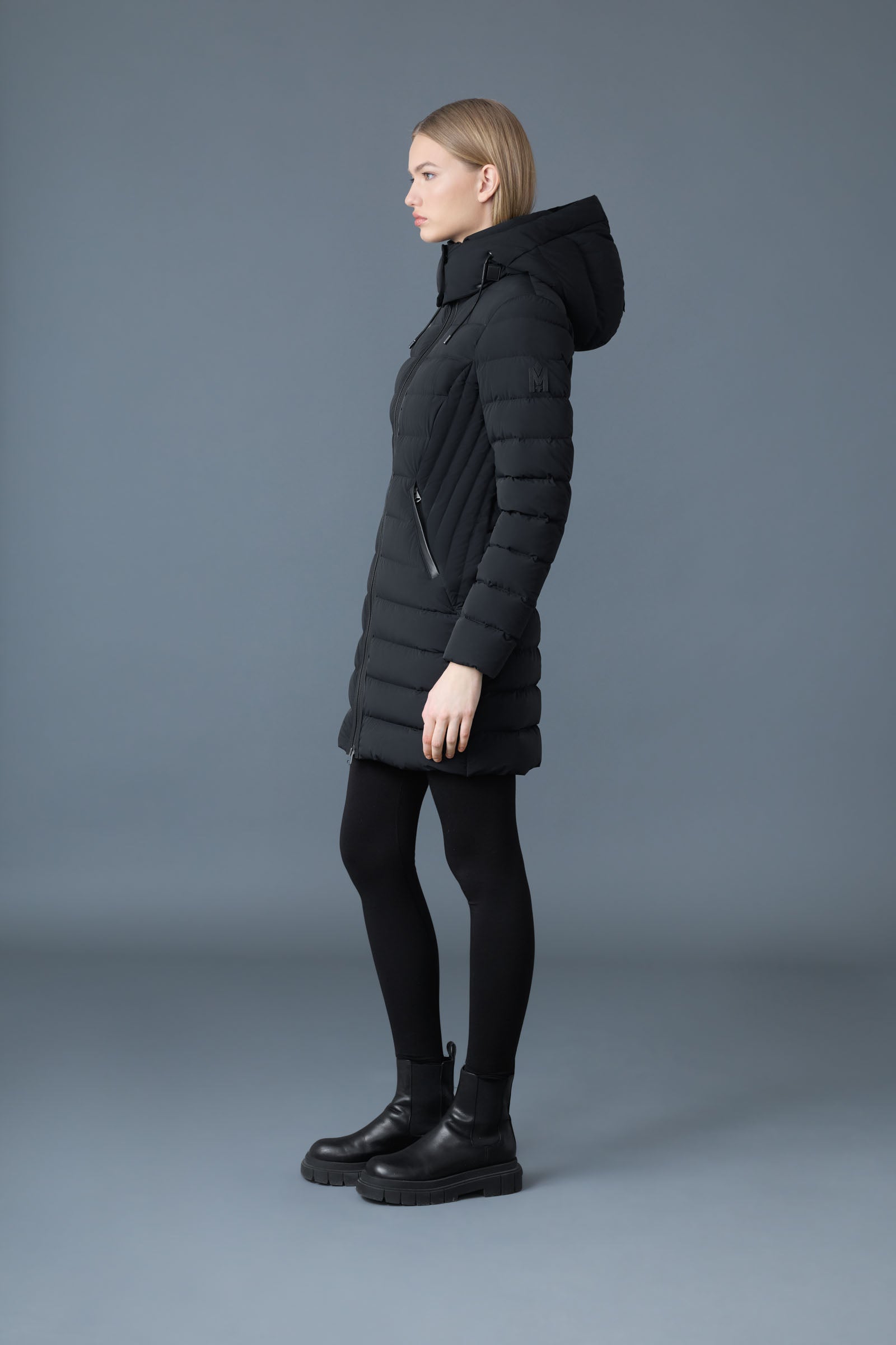 ジャケット・アウター MACKAGE FARREN BLACK M Farren, Agile-360 down coat with removable hood for ladies