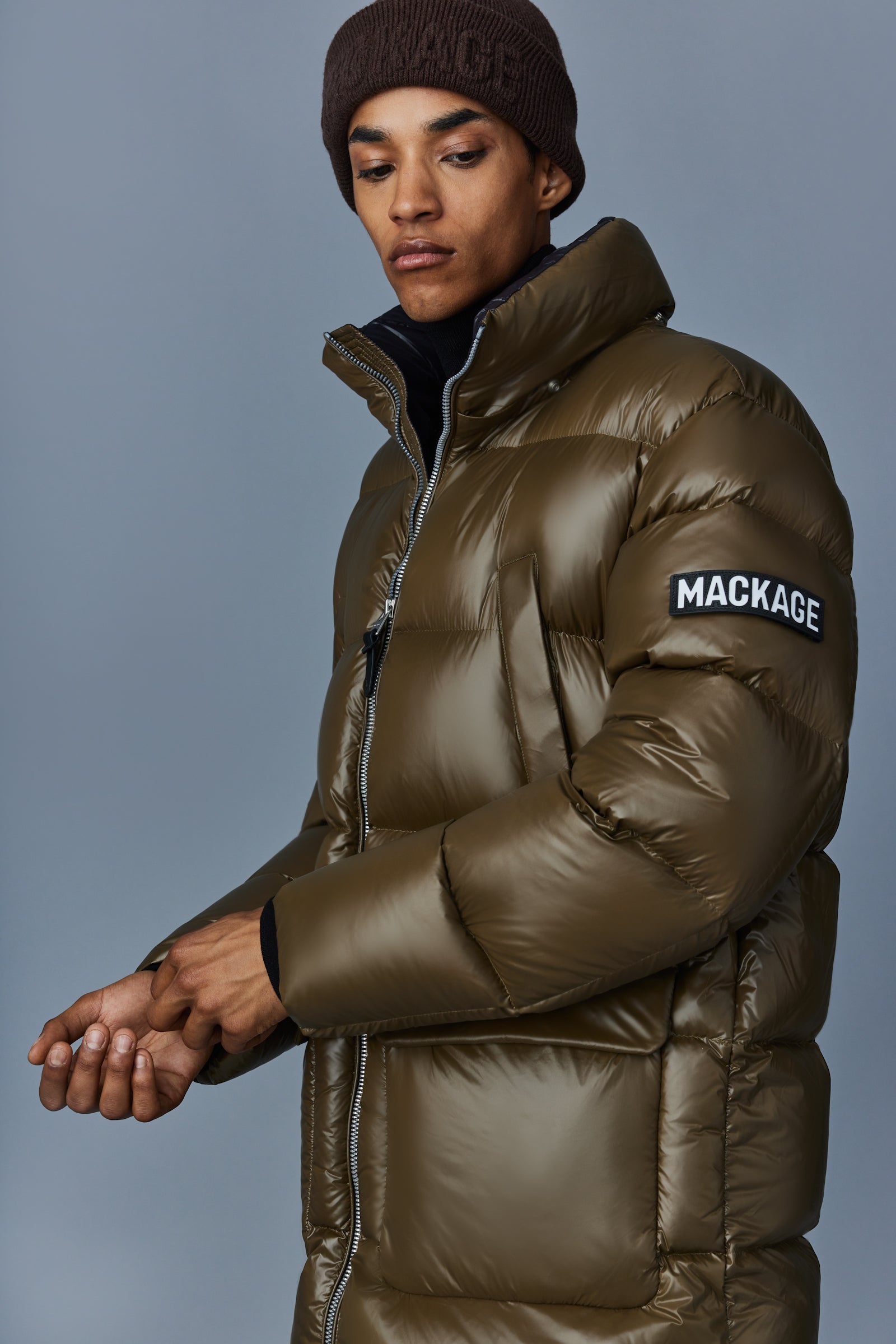Kendrick, Lustrous light down parka with hood for men | Mackage® US