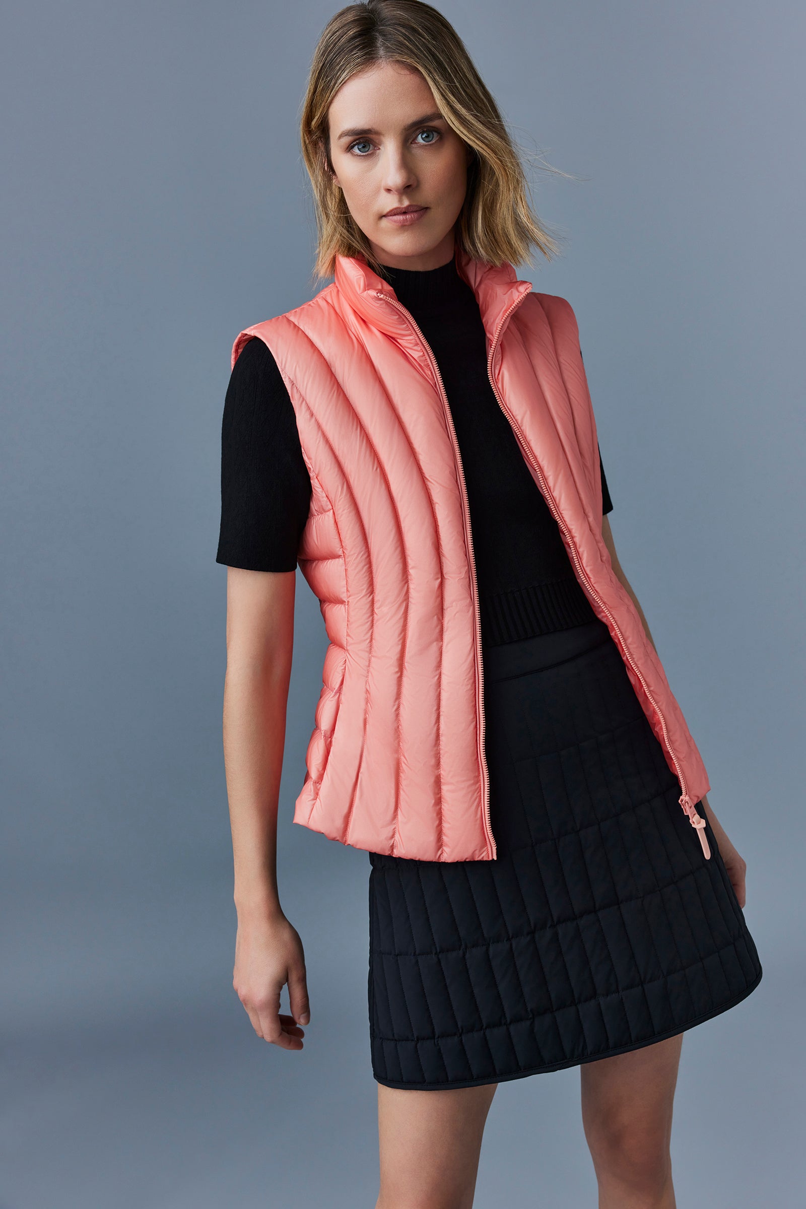 Mackage ライトダウン ベスト LILYAN スタイリッシュ 洗練 防寒 Lilyan, Light down vertical quilted Vest for ladies