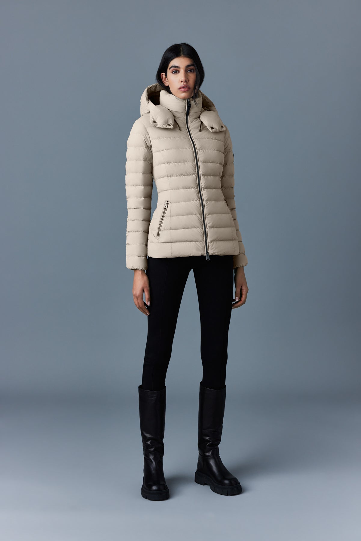 Michi, Agile-360 stretch light down jacket with hood for