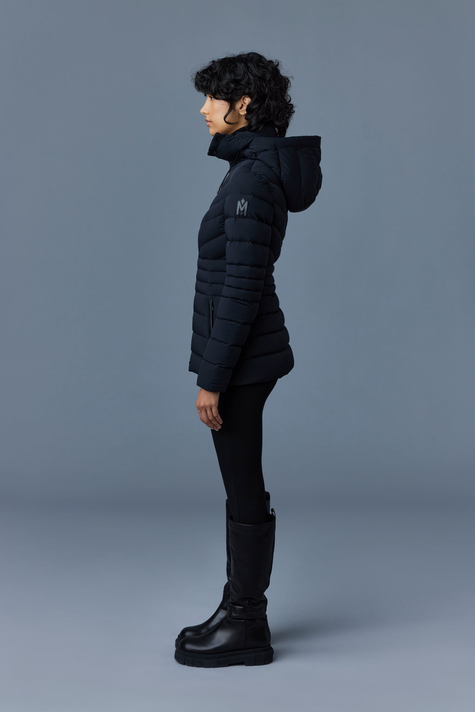 MACKAGE PATSY-NFR ストレッチ ダウンジャケット S 黒 Patsy, Agile 360 down jacket with hood for ladies | Mackage® US