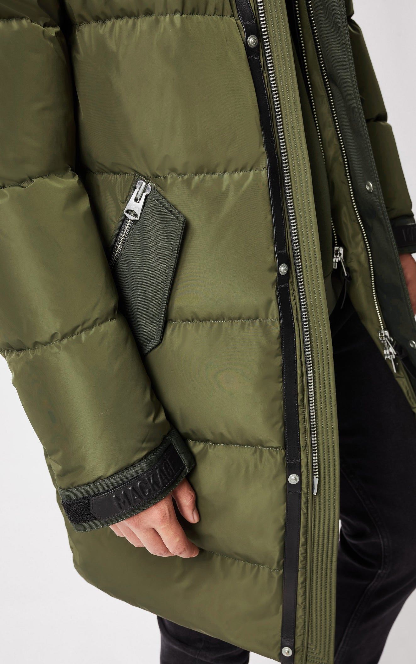 Reynold, Down coat with removable shearling bib and hood for men