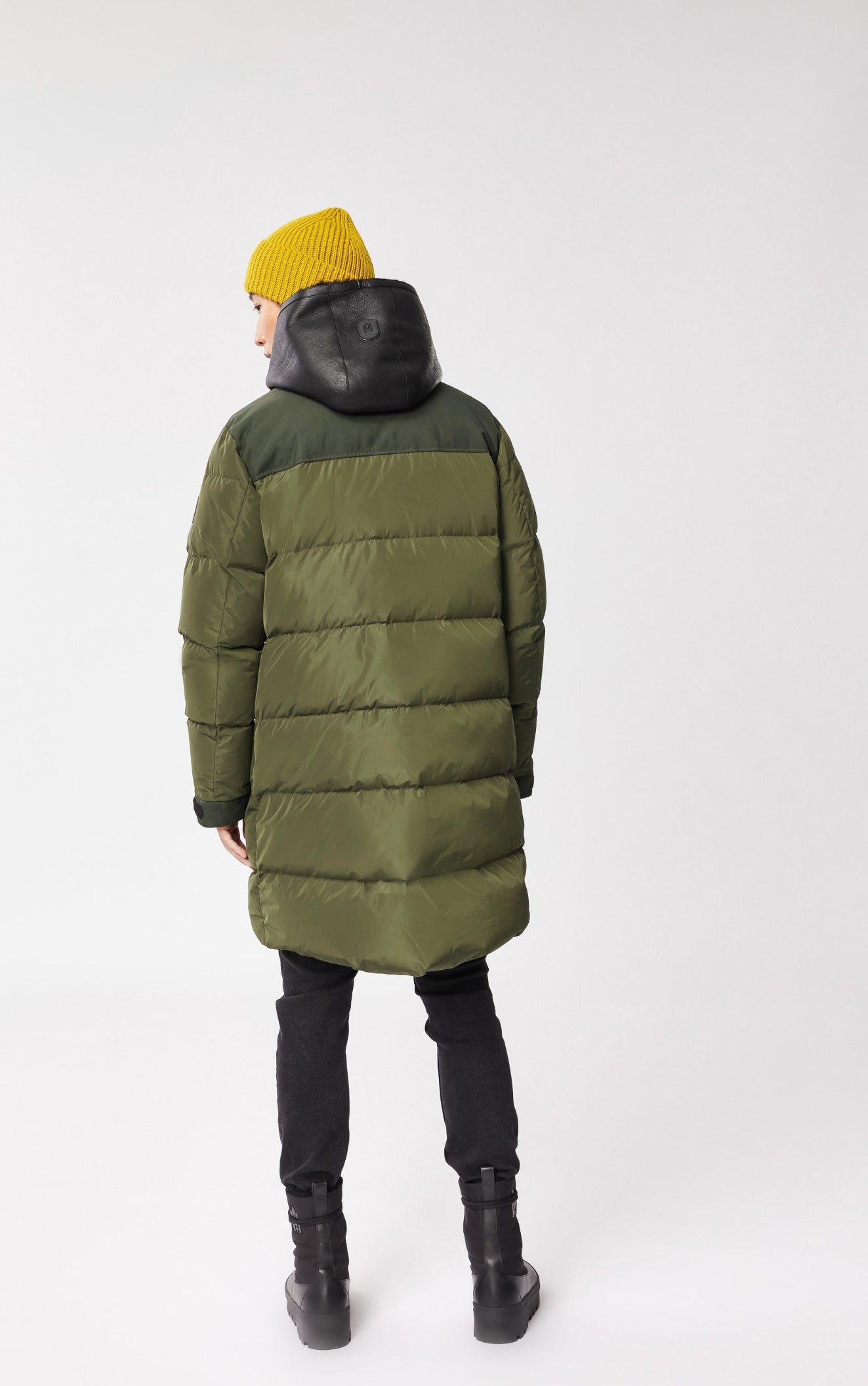 Reynold, Down coat with removable shearling bib and hood for men
