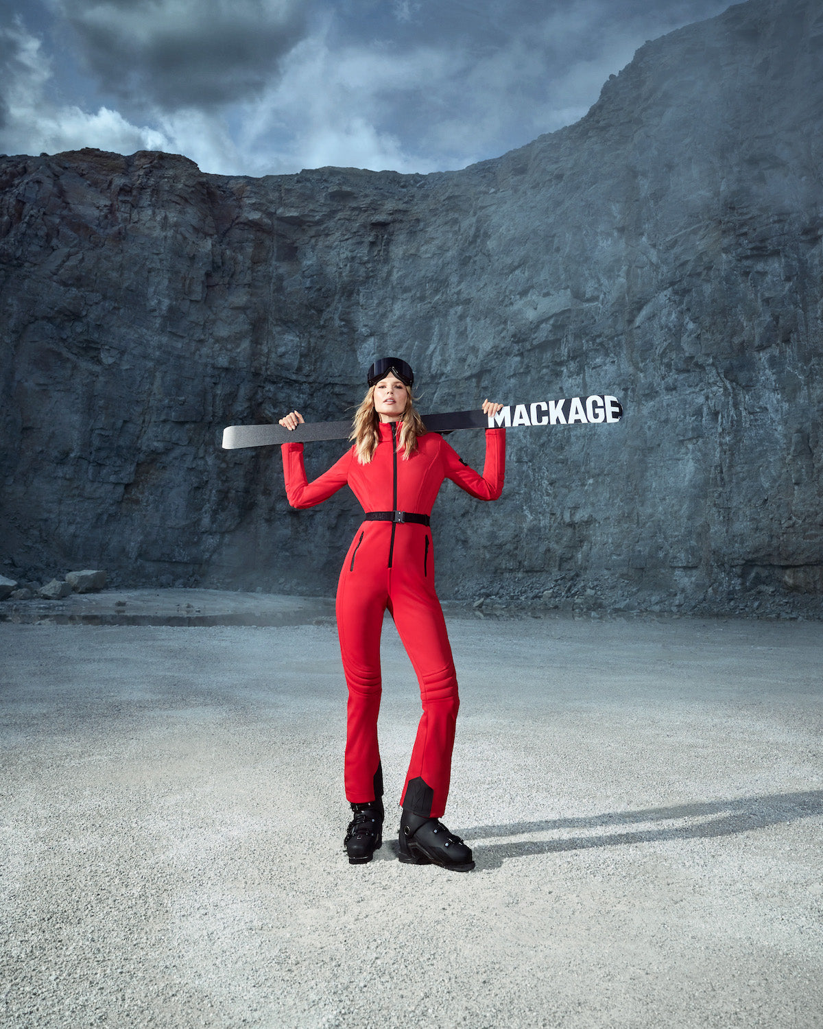 Shawna, Techno fleece ski suit with articulated sleeves and knees for  ladies | Mackage® US