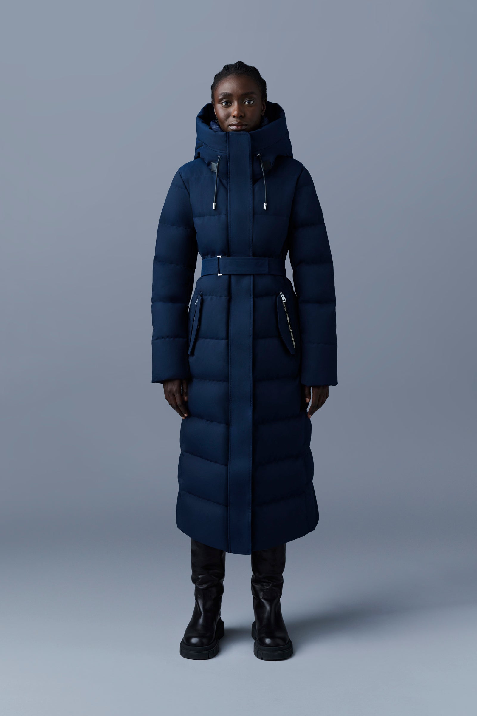 日本未発売！美品Mackageマッカージュ Shyla-NF Shyla, 2-in-1 down coat with removable bib for ladies