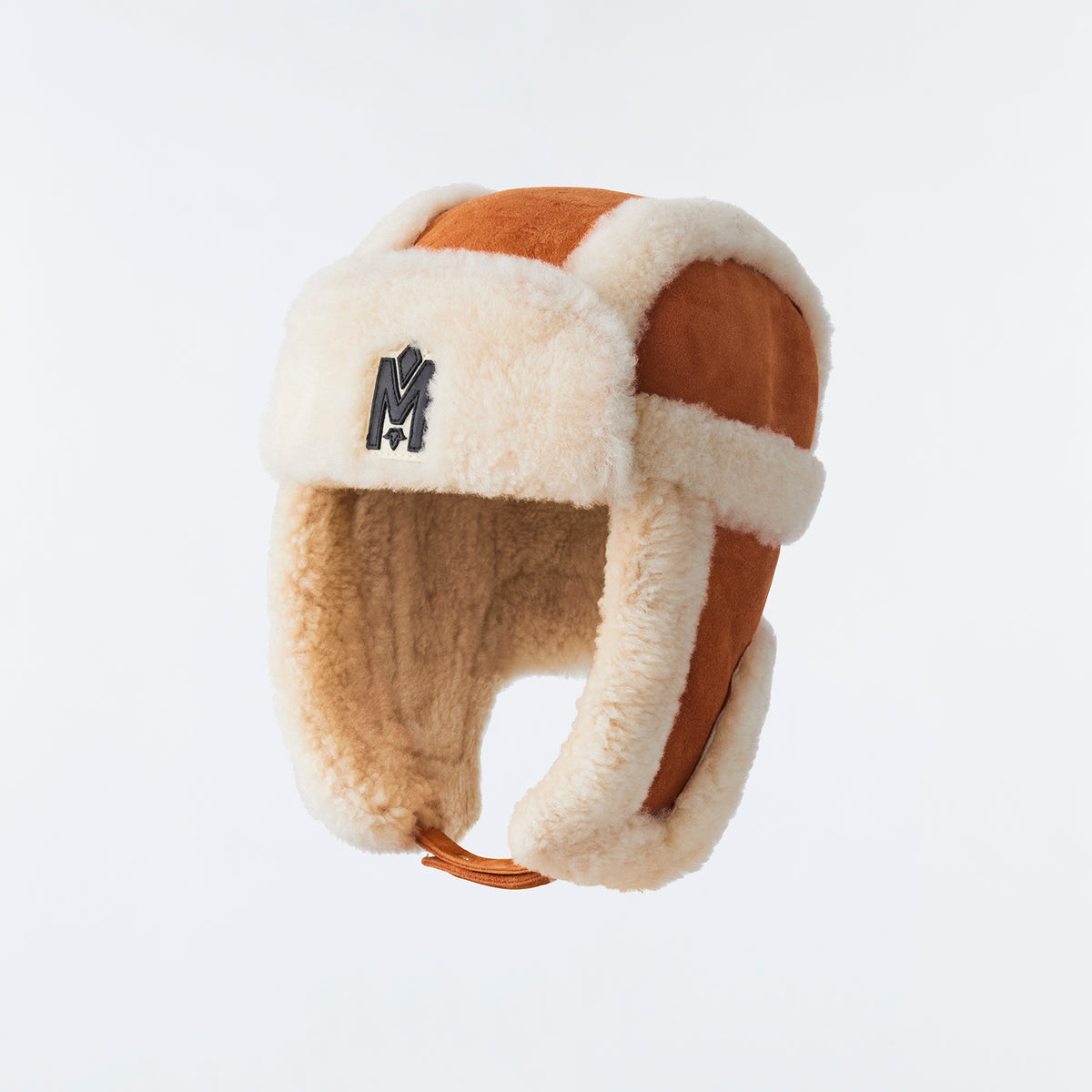 Mackage pom pom hat outlet